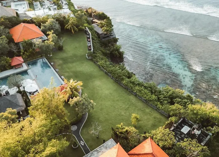 Uluwatu Cottages 3*